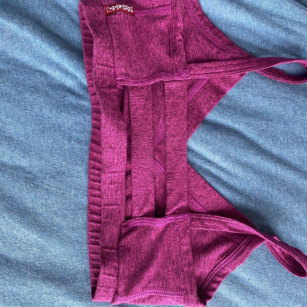 Sports bra